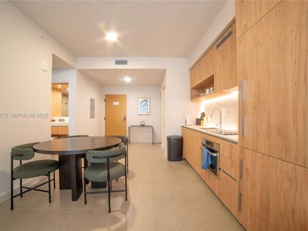 11 NE 6TH , Unit 1403, Miami, FL 33132