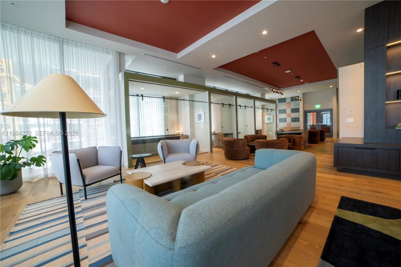 11 NE 6th , Unit 1403, Miami, FL 33132 Photo