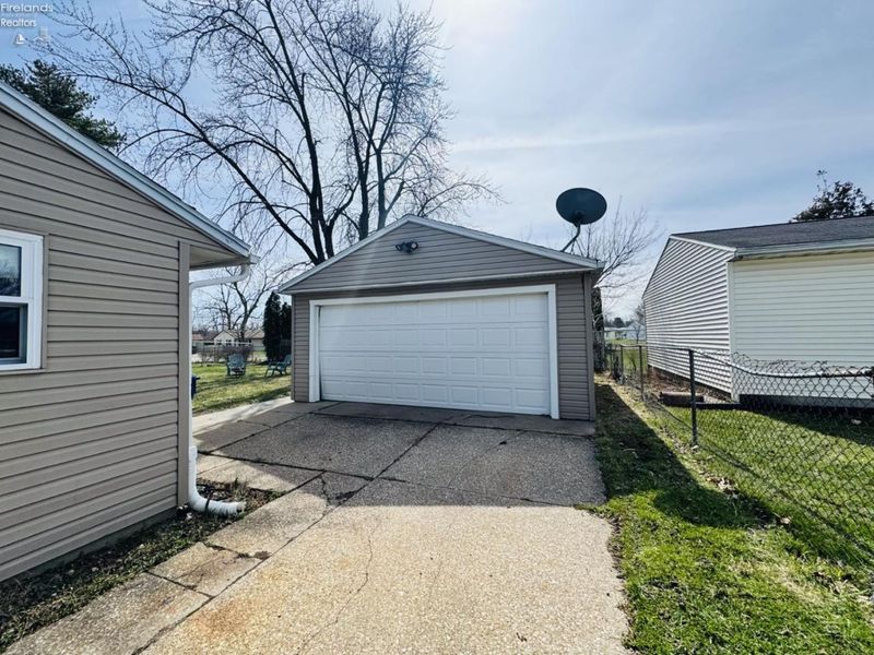 1810 Knupke Street, Sandusky, OH 44870 Photo 13