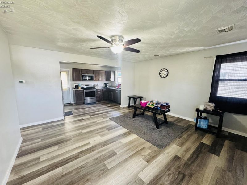 1810 Knupke Street, Sandusky, OH 44870 Photo 3