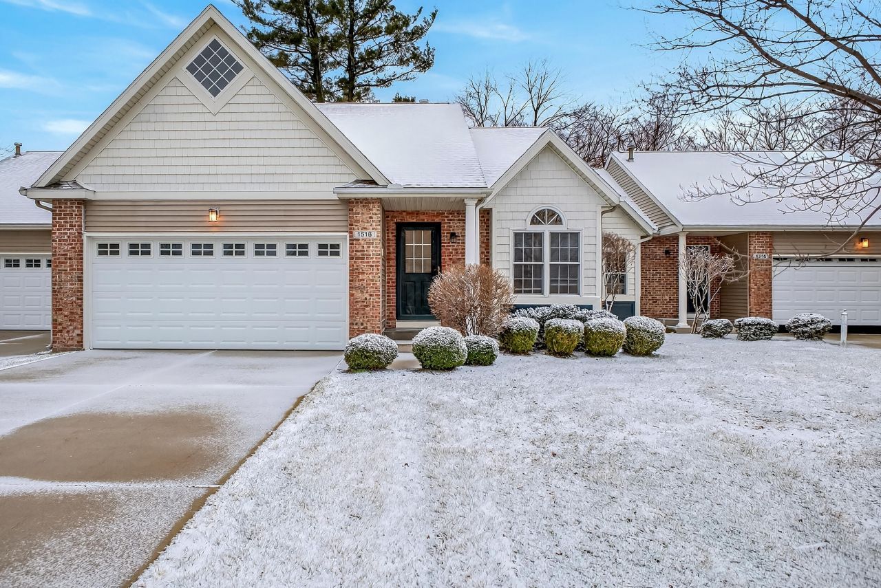 1518 Beechtree, Unit 22, Grand Haven, MI 49417 Main Photo