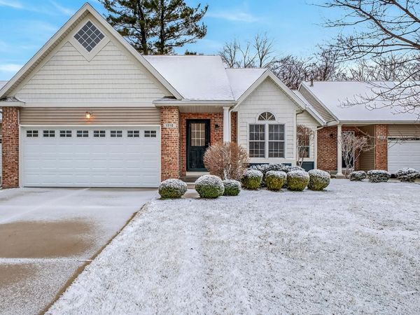 1518 Beechtree, Unit 22, Grand Haven, MI 49417