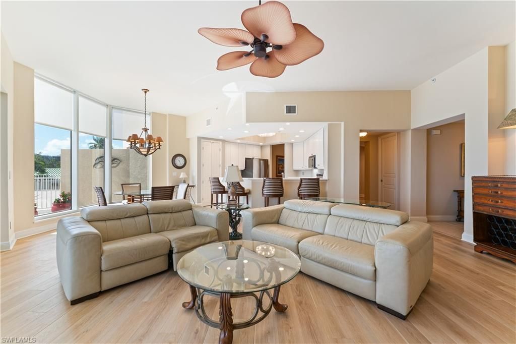 4137 Bay Beach Ln, Unit 525, Fort Myers Beach, FL 33931 Photo