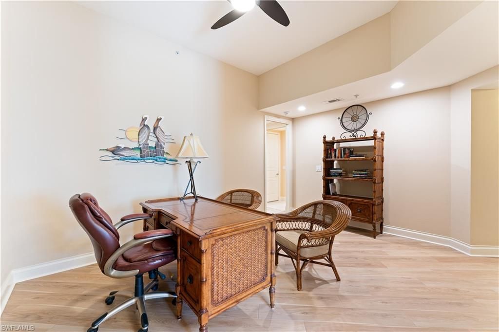 4137 Bay Beach Ln, Unit 525, Fort Myers Beach, FL 33931 Photo