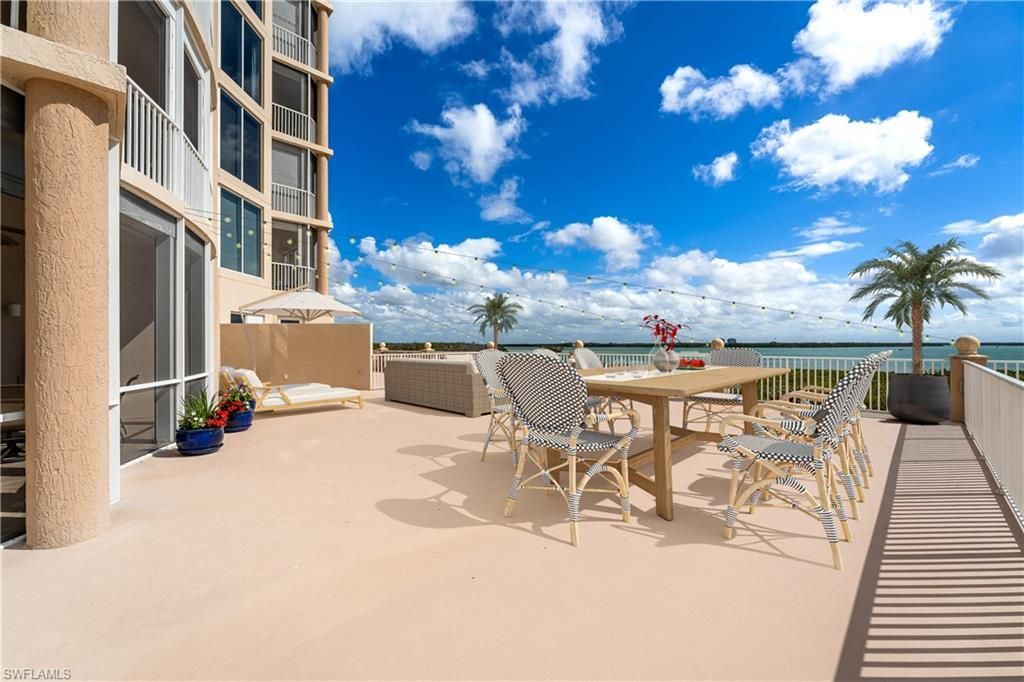 4137 Bay Beach Ln, Unit 525, Fort Myers Beach, FL 33931 Photo