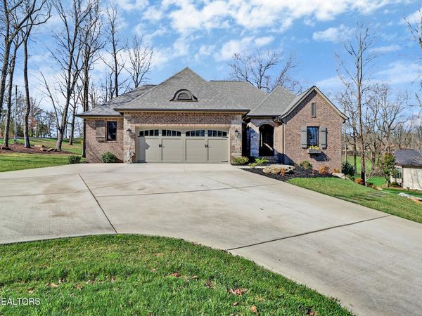 103 Bent Oak Terrace, Crossville, TN 38558