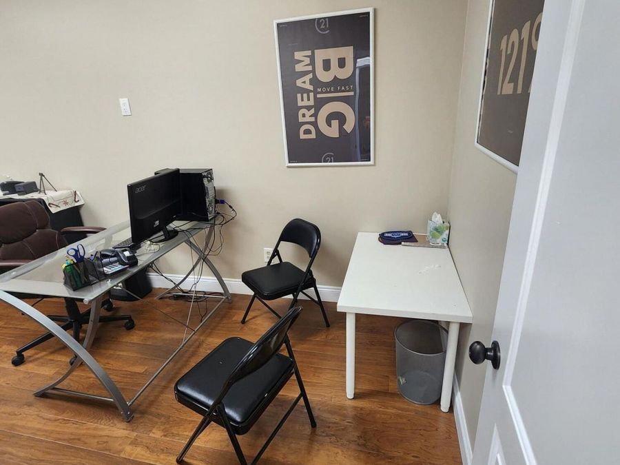 Property Image 4
