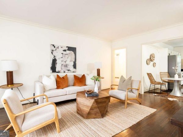 55 Delmont Drive NE, Unit D1, Atlanta, GA 30305