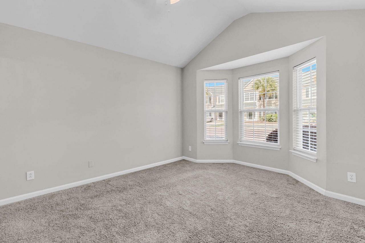 1315 Island Club Drive Photo 11