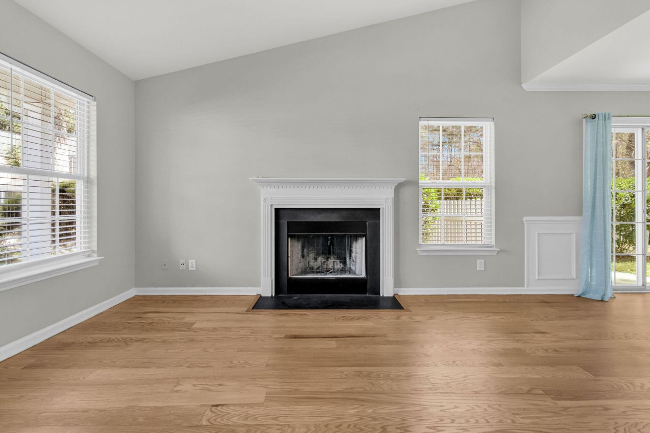 1315 Island Club Drive Photo 7