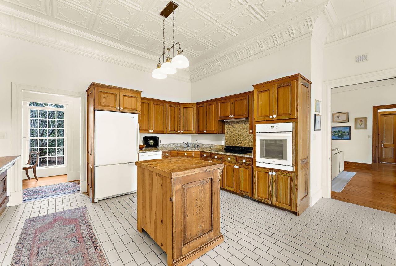 8340 Crooked Creek Lane Photo 34