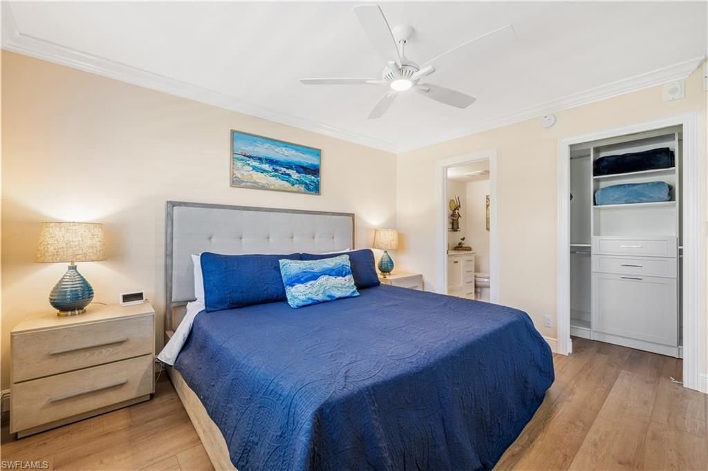 404 Broad Ave S, Unit H404, Naples, FL 34102 Photo