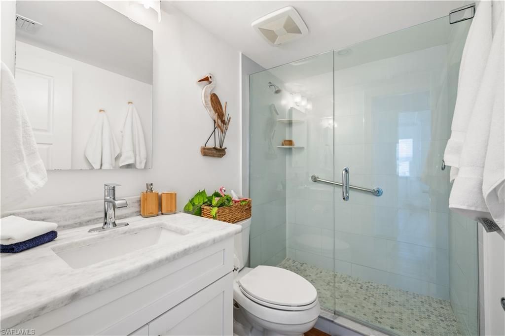 404 Broad Ave S, Unit H404, Naples, FL 34102 Photo