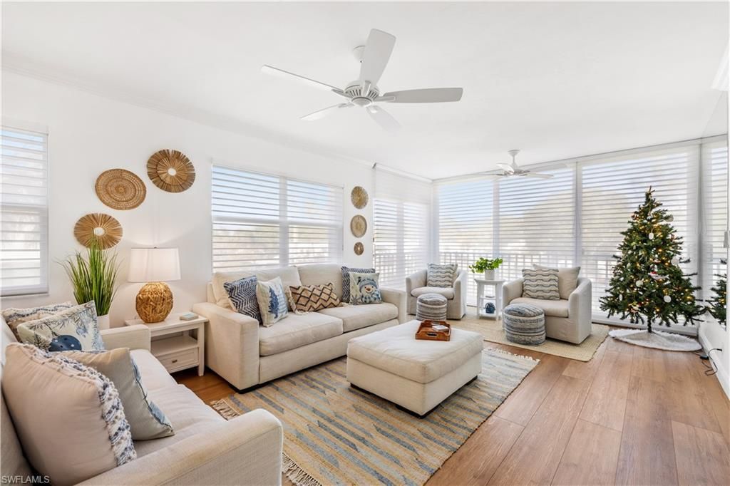 404 Broad Ave S, Unit H404, Naples, FL 34102 Photo