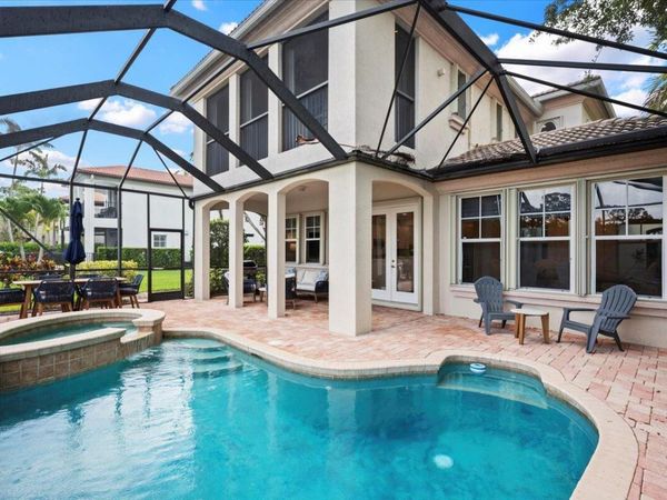 877 Taft Court, Palm Beach Gardens, FL 33410