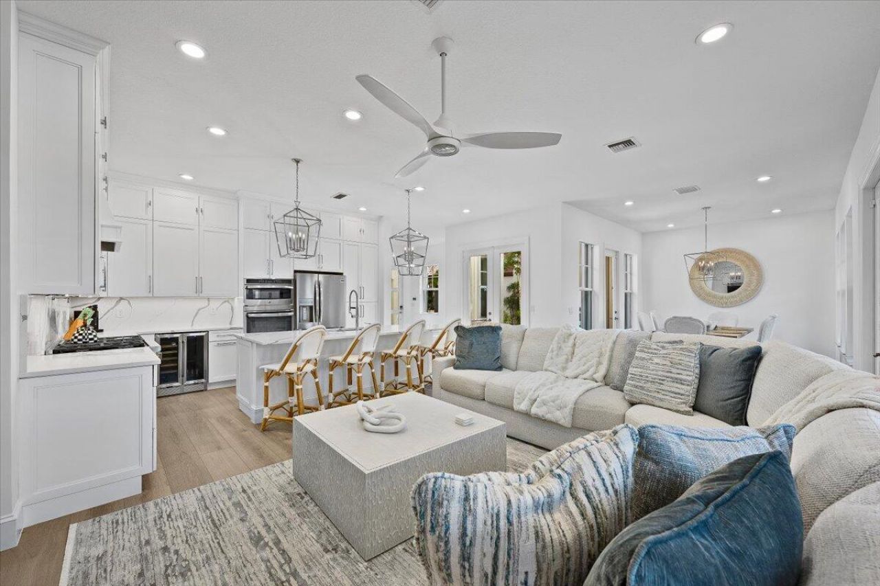 877 Taft Court, Palm Beach Gardens, FL 33410 Photo