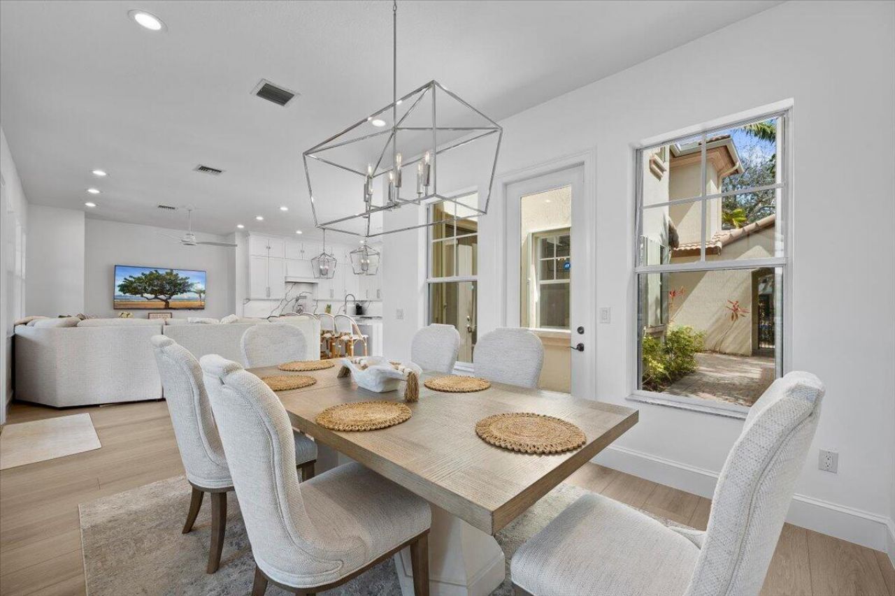 877 Taft Court, Palm Beach Gardens, FL 33410 Photo