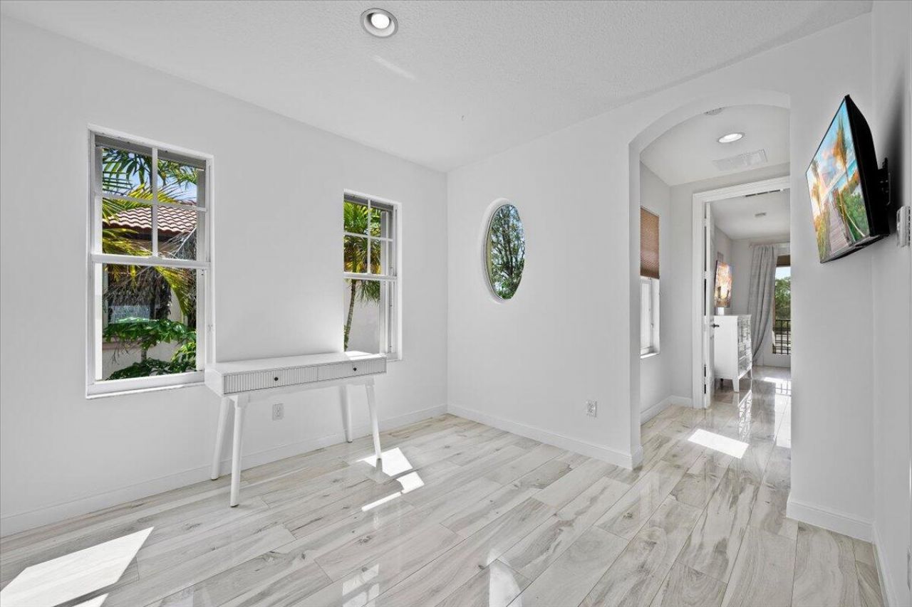 877 Taft Court, Palm Beach Gardens, FL 33410 Photo