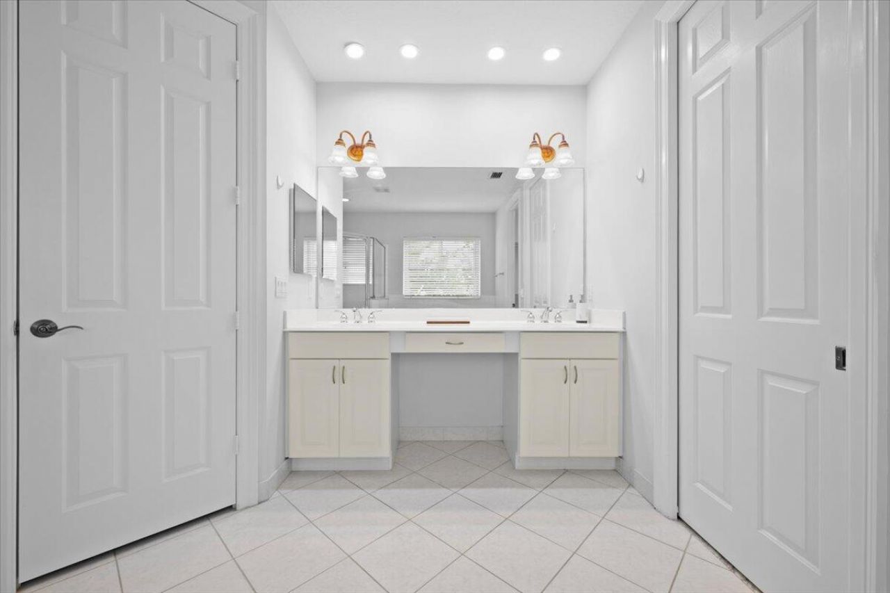 877 Taft Court, Palm Beach Gardens, FL 33410 Photo