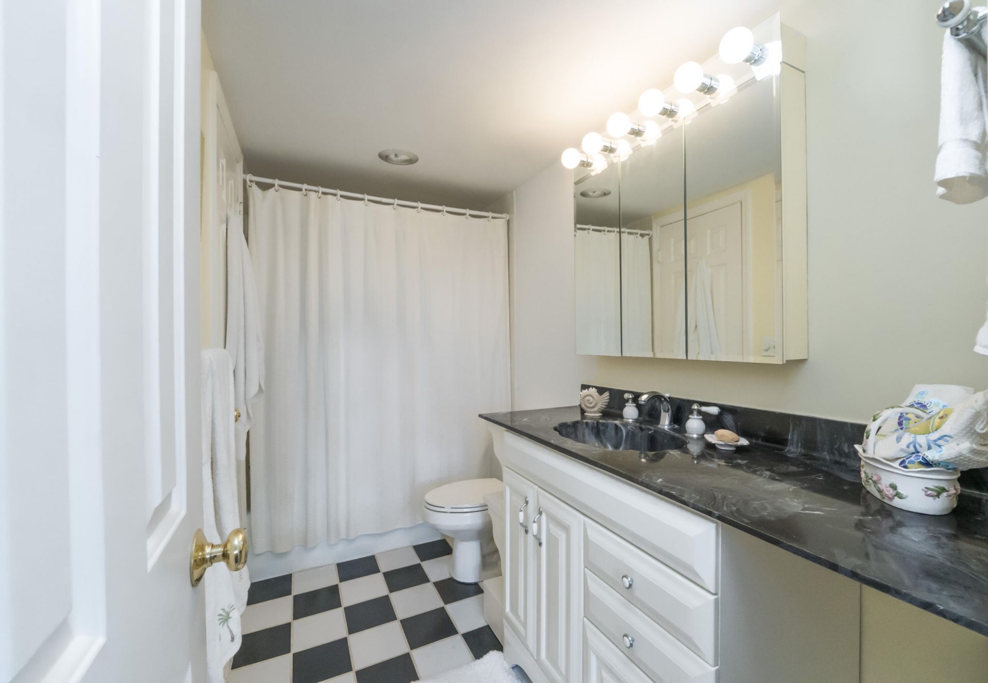 336 Golfview Road, Unit 203, North Palm Beach, FL 33408 Photo