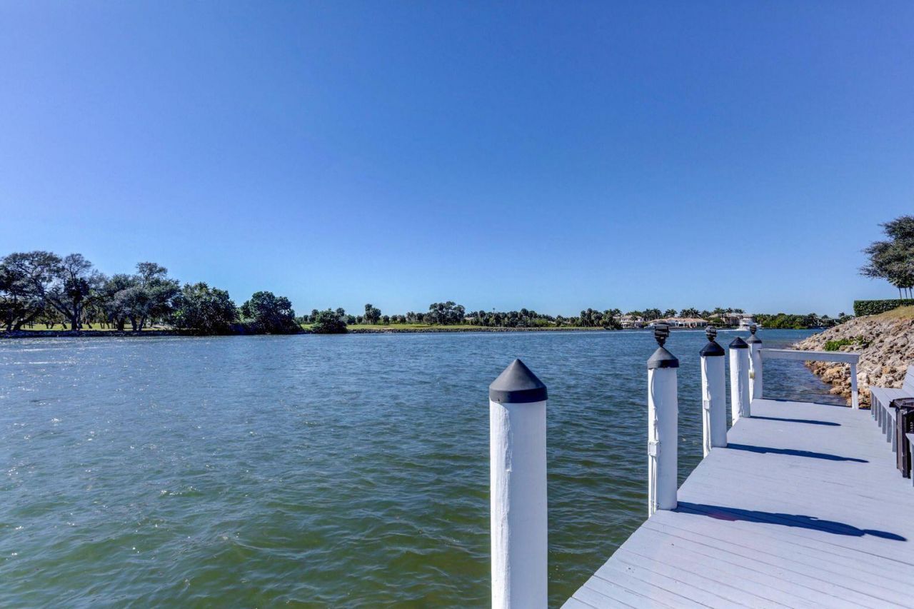 336 Golfview Road, Unit 203, North Palm Beach, FL 33408 Photo