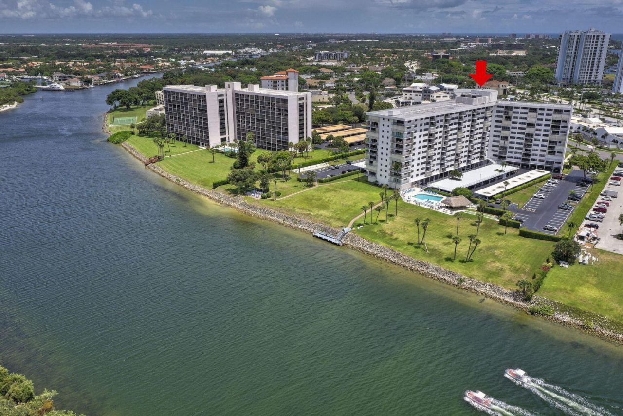 336 Golfview Road, Unit 203, North Palm Beach, FL 33408 Photo