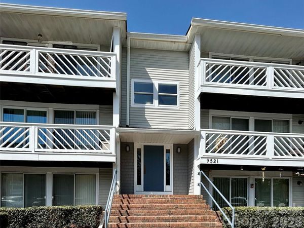 9521 Shannon Green Drive , Unit C, Charlotte, NC 28213
