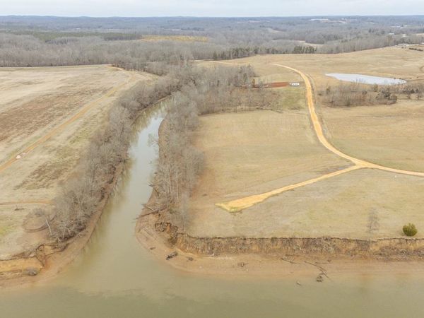 2-15 WATERWAY DR, Bath Springs, TN 38311