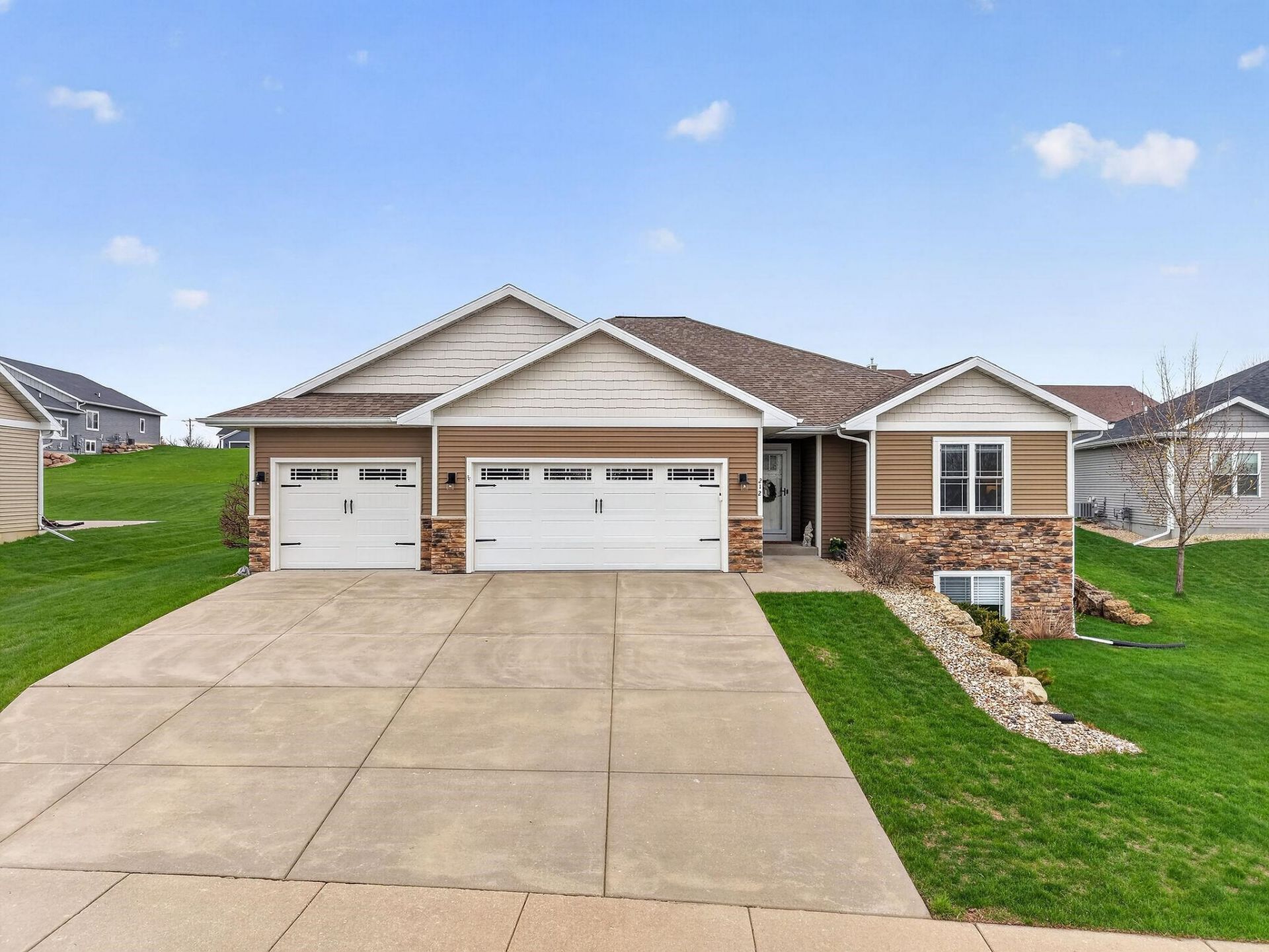 212 W Gonstead Road, Mount Horeb, WI 53572 Main Photo