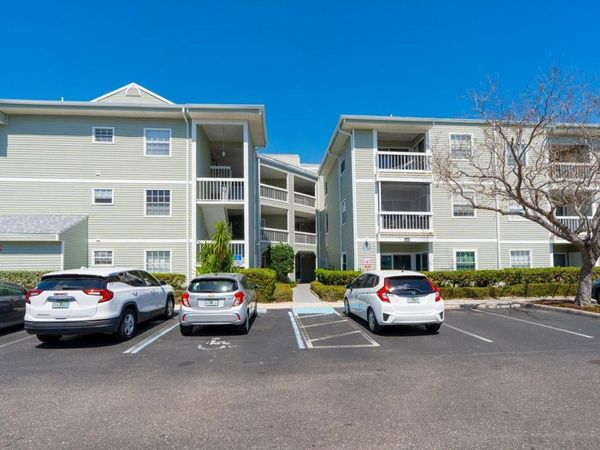 6826 STONES THROW CIRCLE N, Unit 11206, ST PETERSBURG, FL 33710