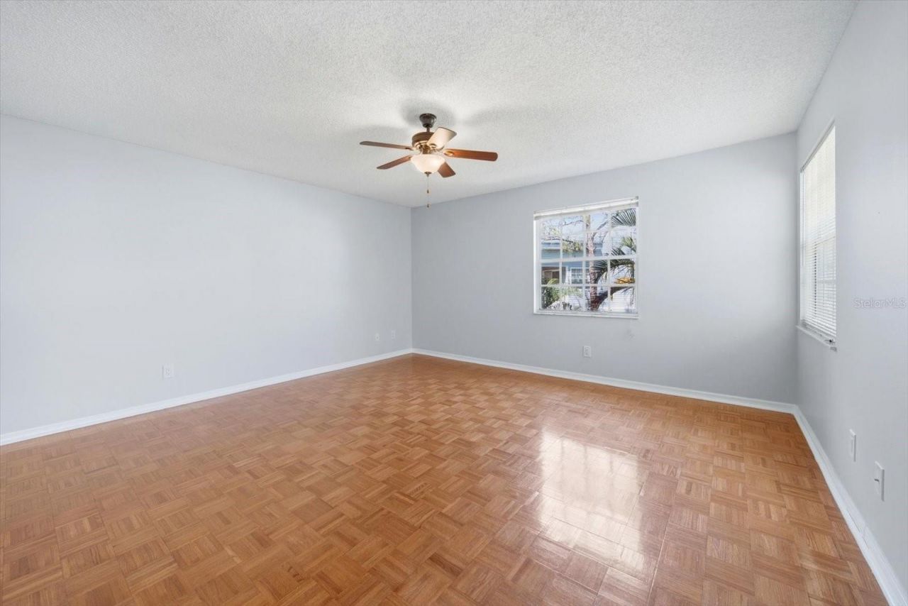 6826 Stones Throw Circle N, Unit 11206, Saint Petersburg, FL 33710 Photo