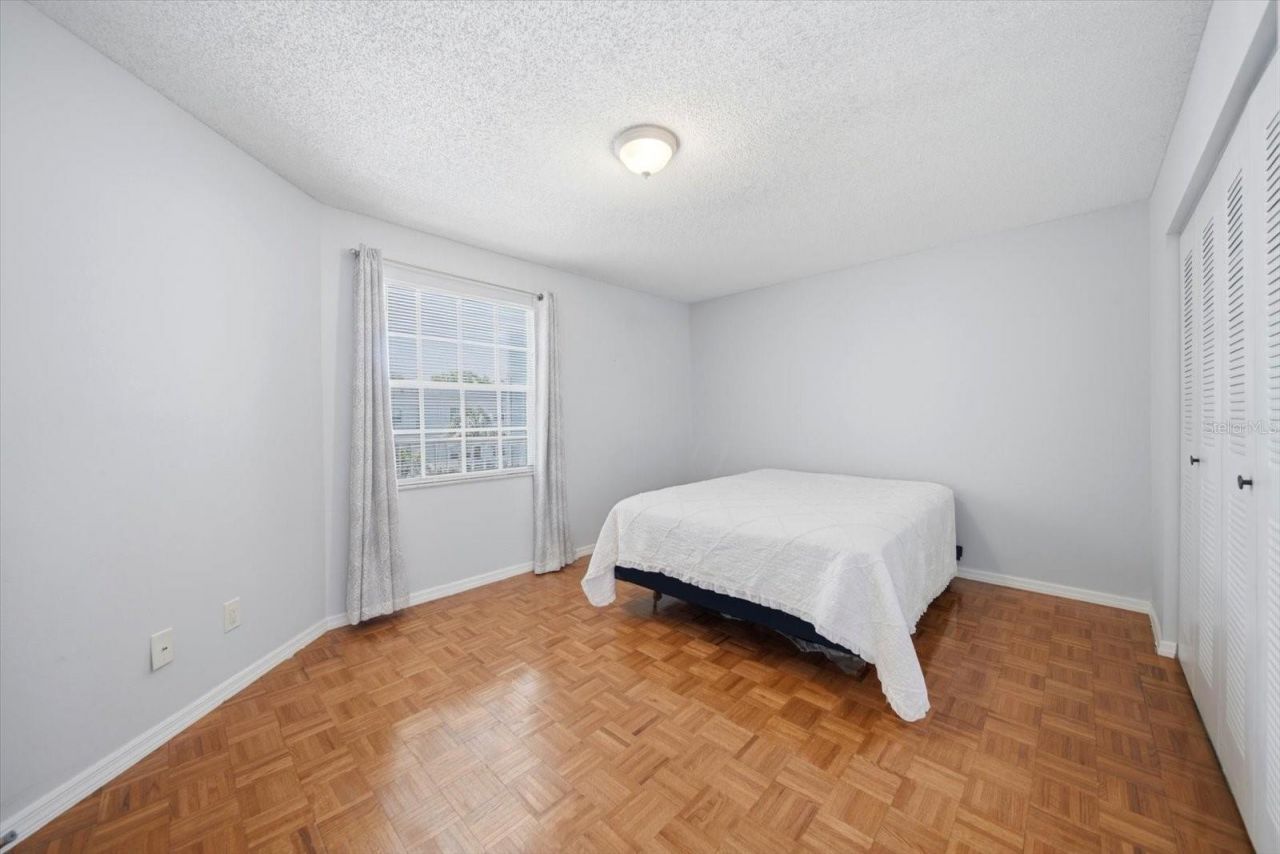 6826 Stones Throw Circle N, Unit 11206, Saint Petersburg, FL 33710 Photo