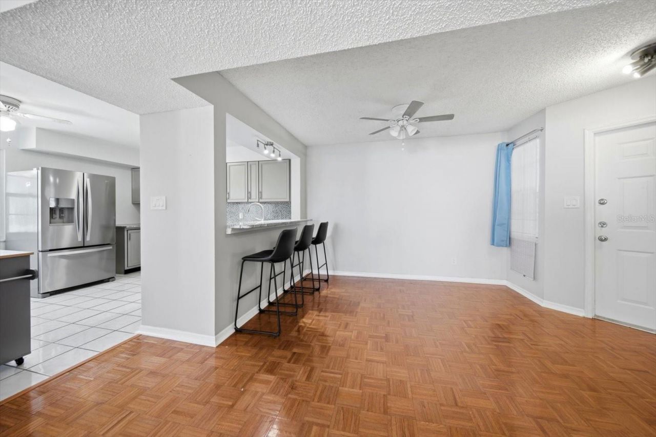 6826 Stones Throw Circle N, Unit 11206, Saint Petersburg, FL 33710 Photo