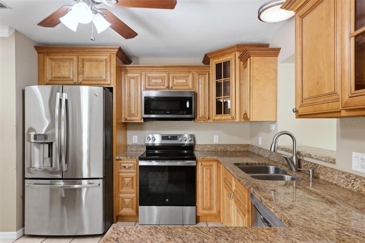 3413 51st Avenue Circle W, Unit 205, Bradenton, FL 34210 Photo