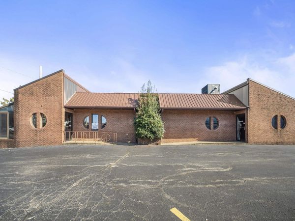 2430 Winchester Avenue , Ashland, KY 41101