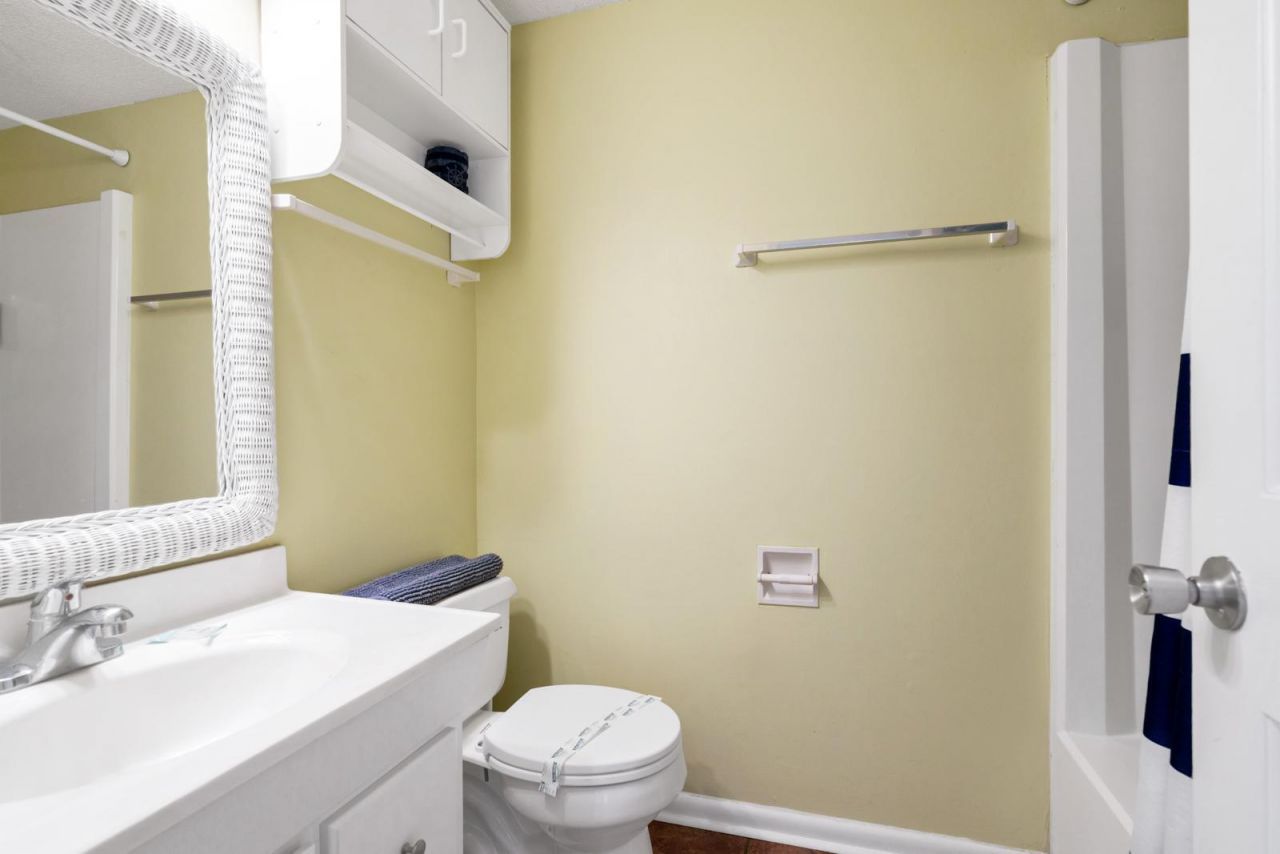 429 Sea Cloud Circle Photo 10