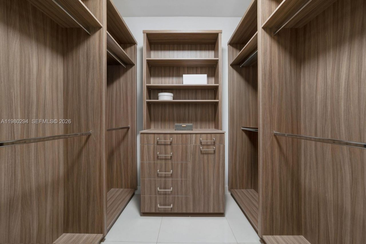 5959 Collins Ave, Unit 1606, Miami Beach, FL 33140 Photo