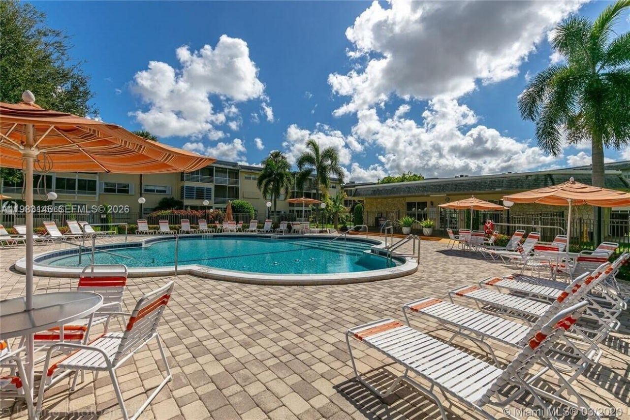 4341 NW 16th St, Unit 308, Lauderhill, FL 33313 Photo