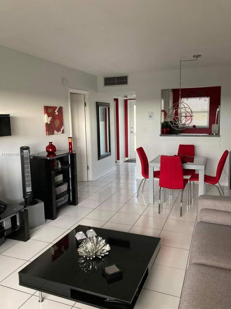 4341 NW 16th St, Unit 308, Lauderhill, FL 33313 Photo