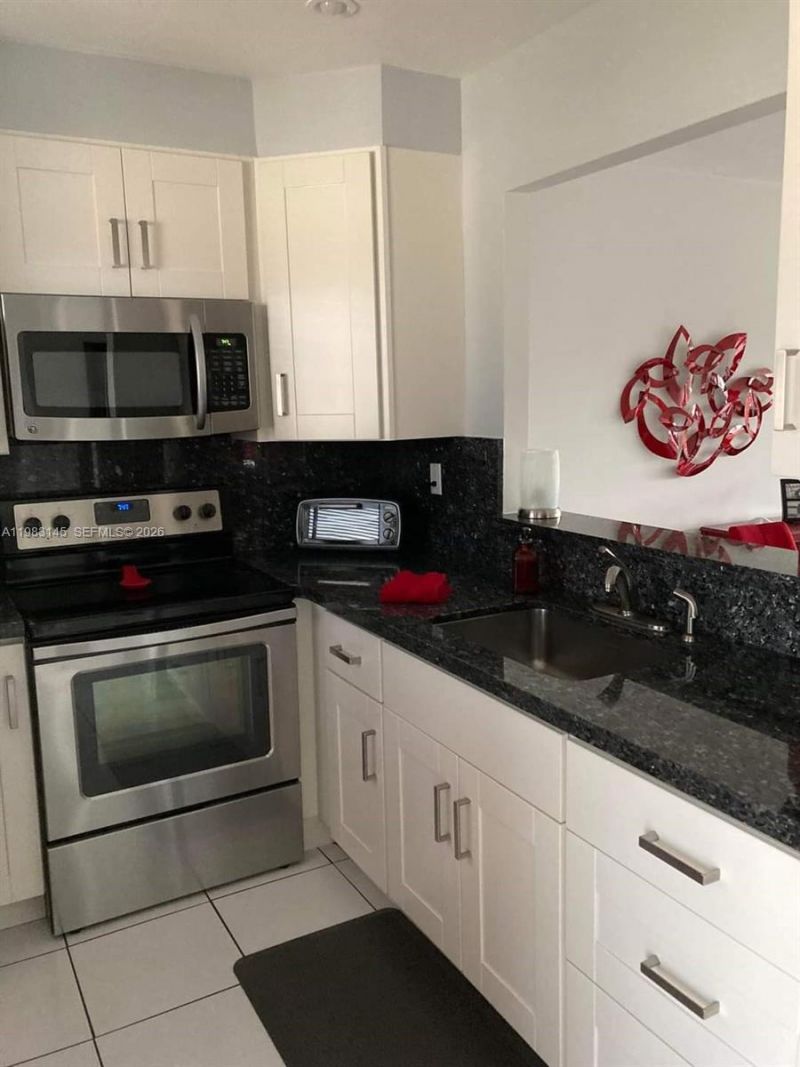 4341 NW 16th St, Unit 308, Lauderhill, FL 33313 Photo