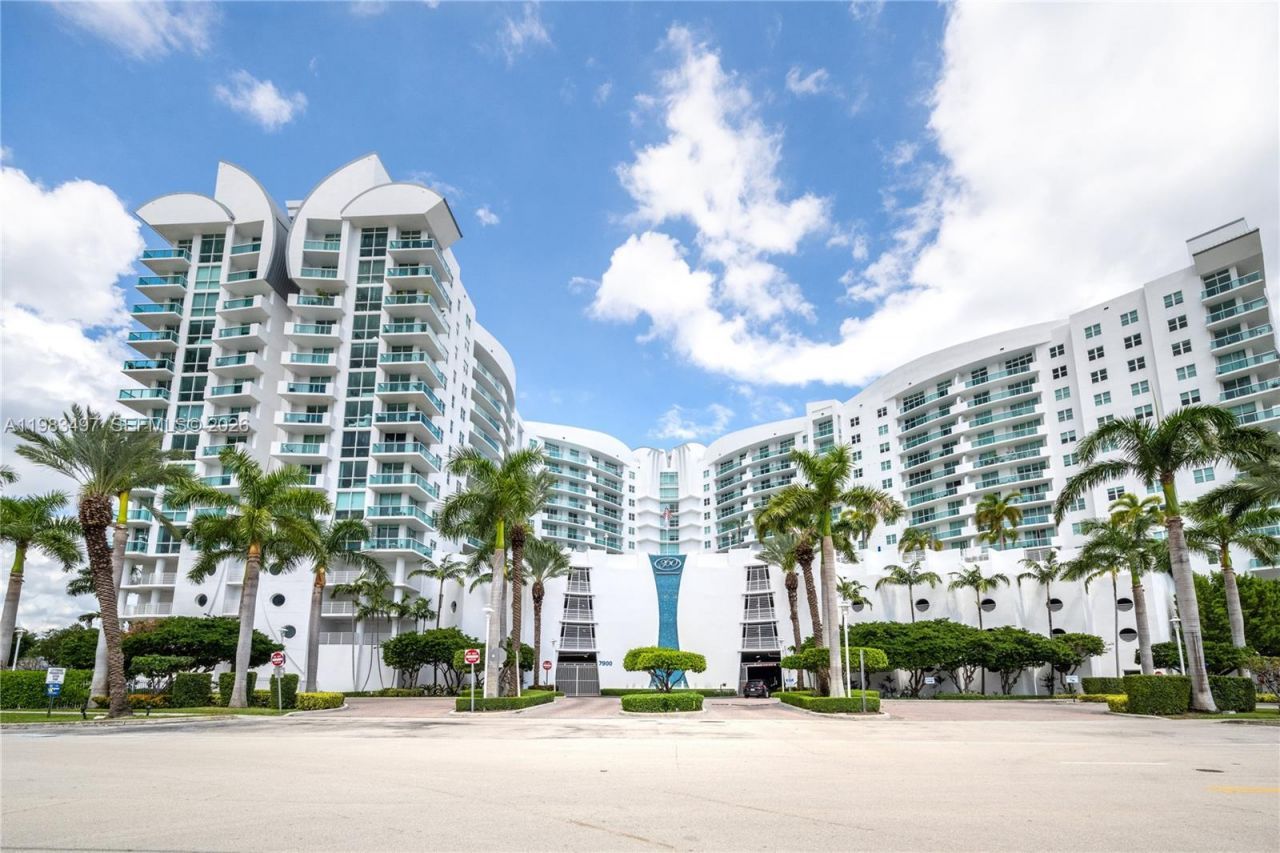 7910 Harbor Island Dr , Unit 502, North Bay Village, FL 33141 Photo