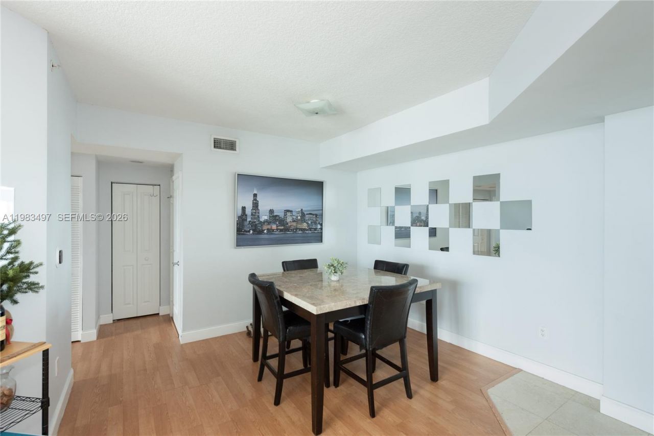 7910 Harbor Island Dr , Unit 502, North Bay Village, FL 33141 Photo