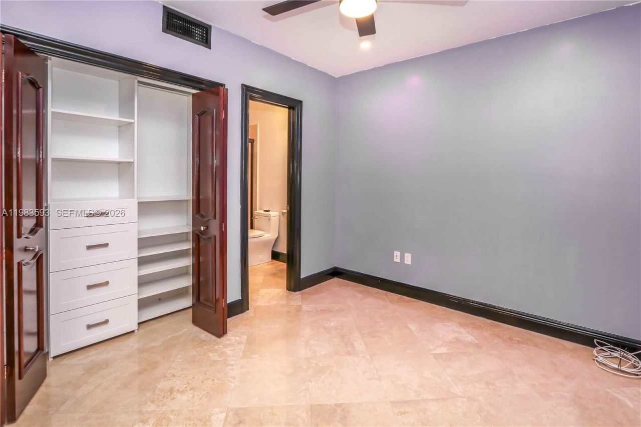 11064 SW 79th Path , Miami, FL 33156 Photo