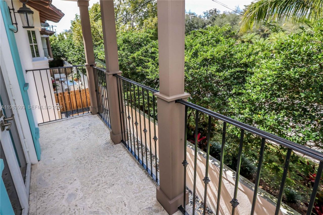 11064 SW 79th Path , Miami, FL 33156 Photo