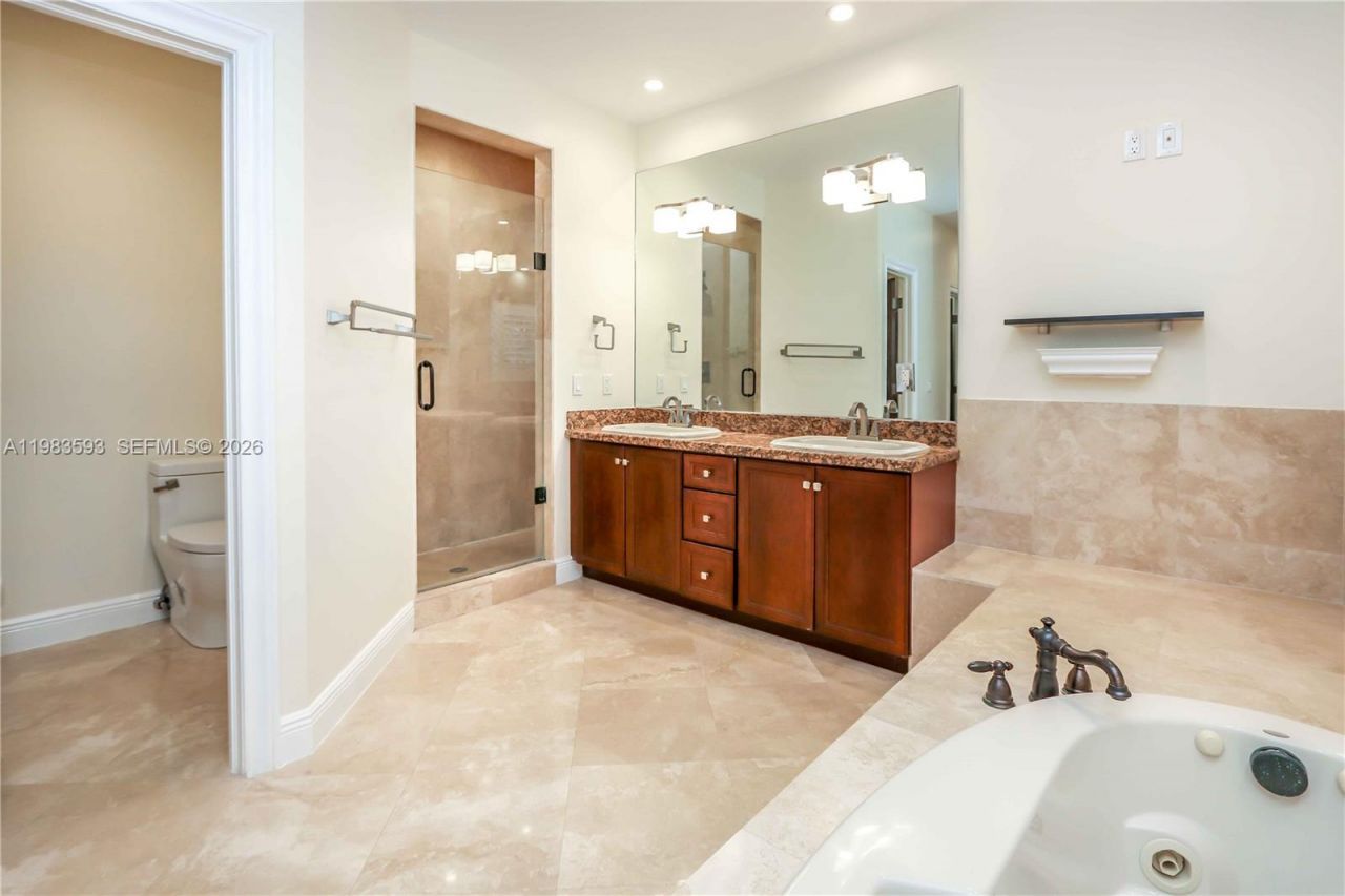 11064 SW 79th Path , Miami, FL 33156 Photo