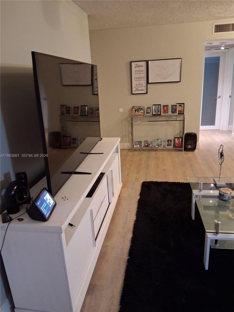 9450 Live Oak Pl, Unit 408, Davie, FL 33324 Photo