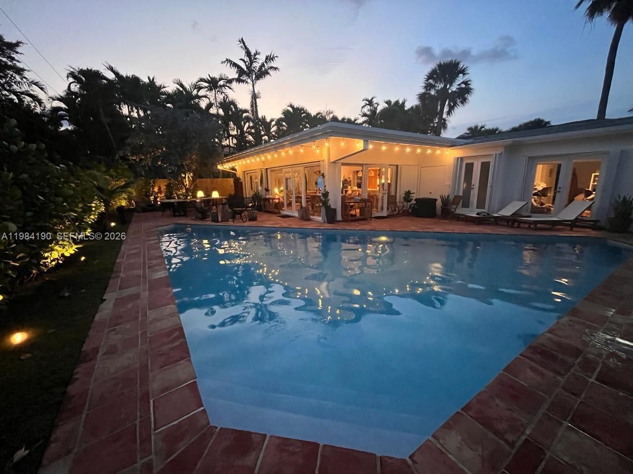 240 Greenwood Dr, Unit 240, Key Biscayne, FL 33149 Photo