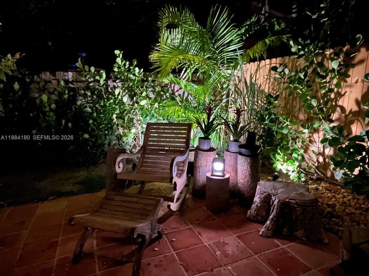 240 Greenwood Dr, Unit 240, Key Biscayne, FL 33149 Photo