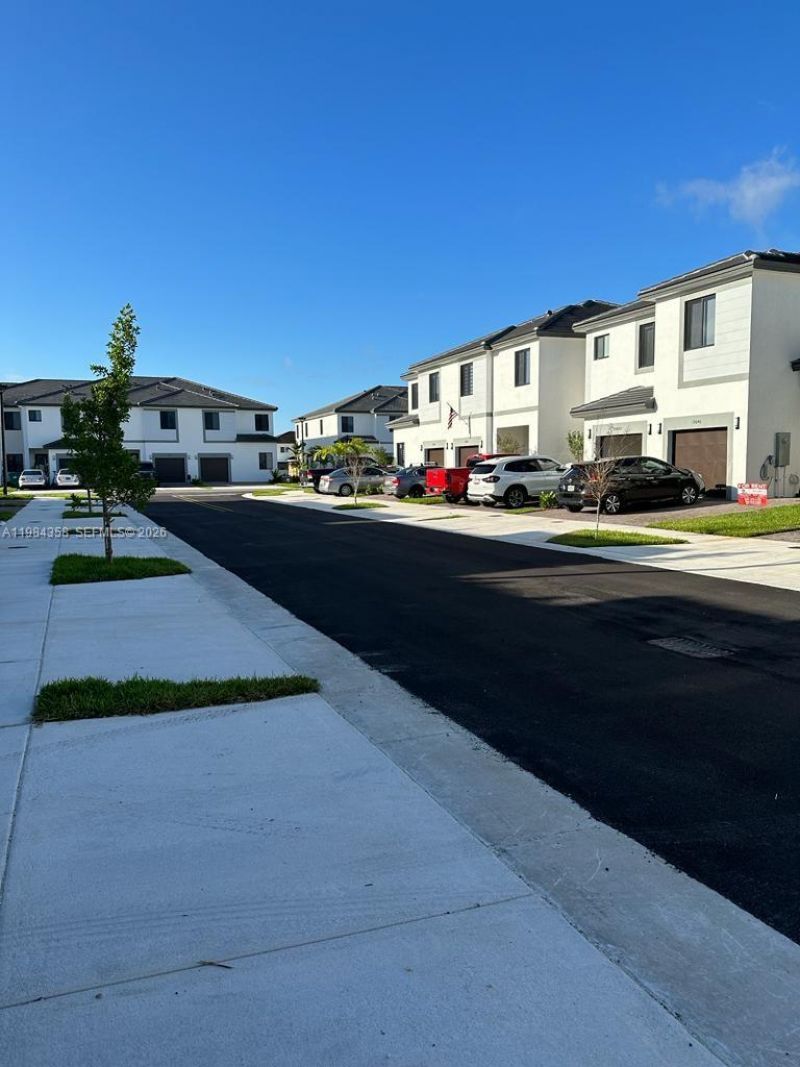 13637 SW 157th Pl , Miami, FL 33196 Photo