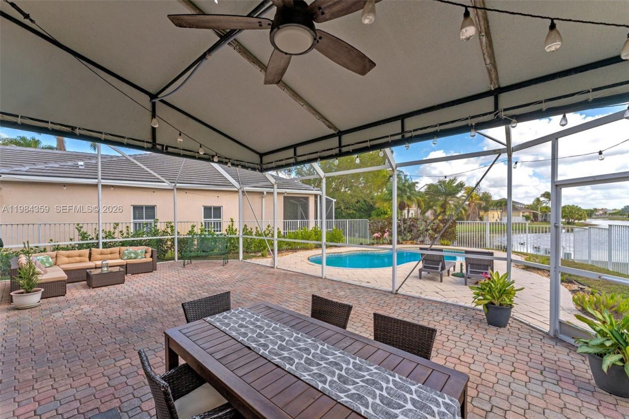 627 Willow Bend Rd , Weston, FL 33327 Photo